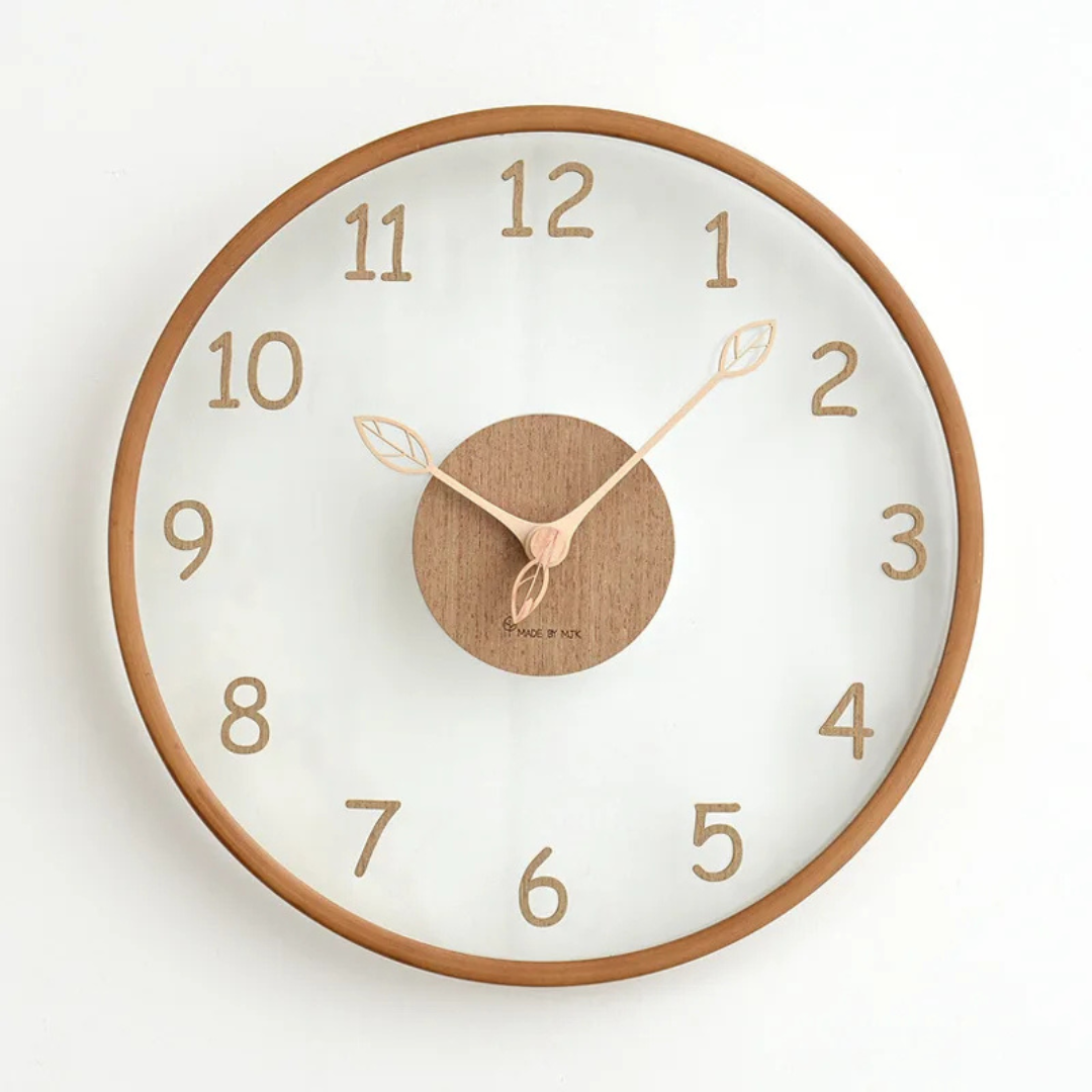 Metron - Reloj de Pared de Madera Elegante con Acabado de Vidrio Chic