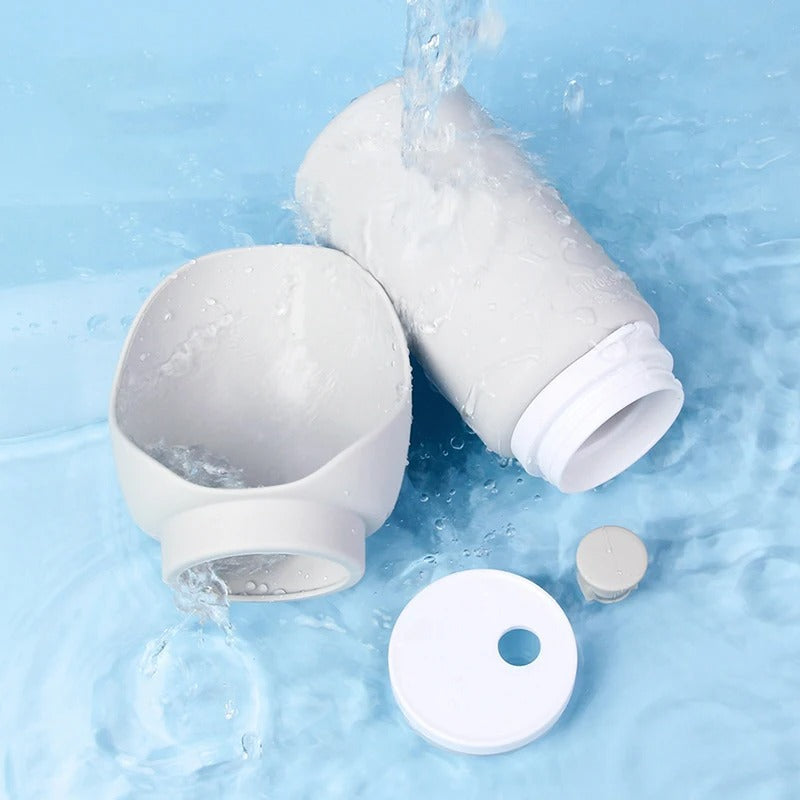 Botella de agua plegable ecológica y conveniente para llevar