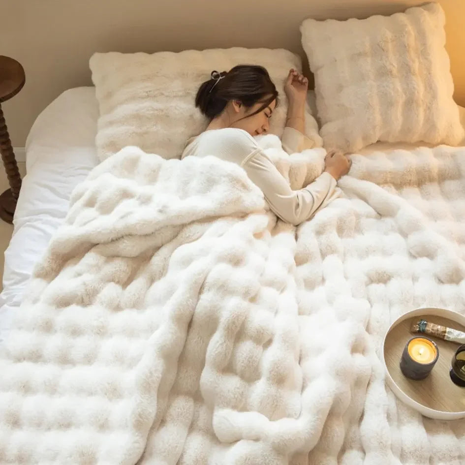 Comodidad definitiva: Manta suave de forro polar para acurrucarse en la cama y en el sofá, ideal para todo el año