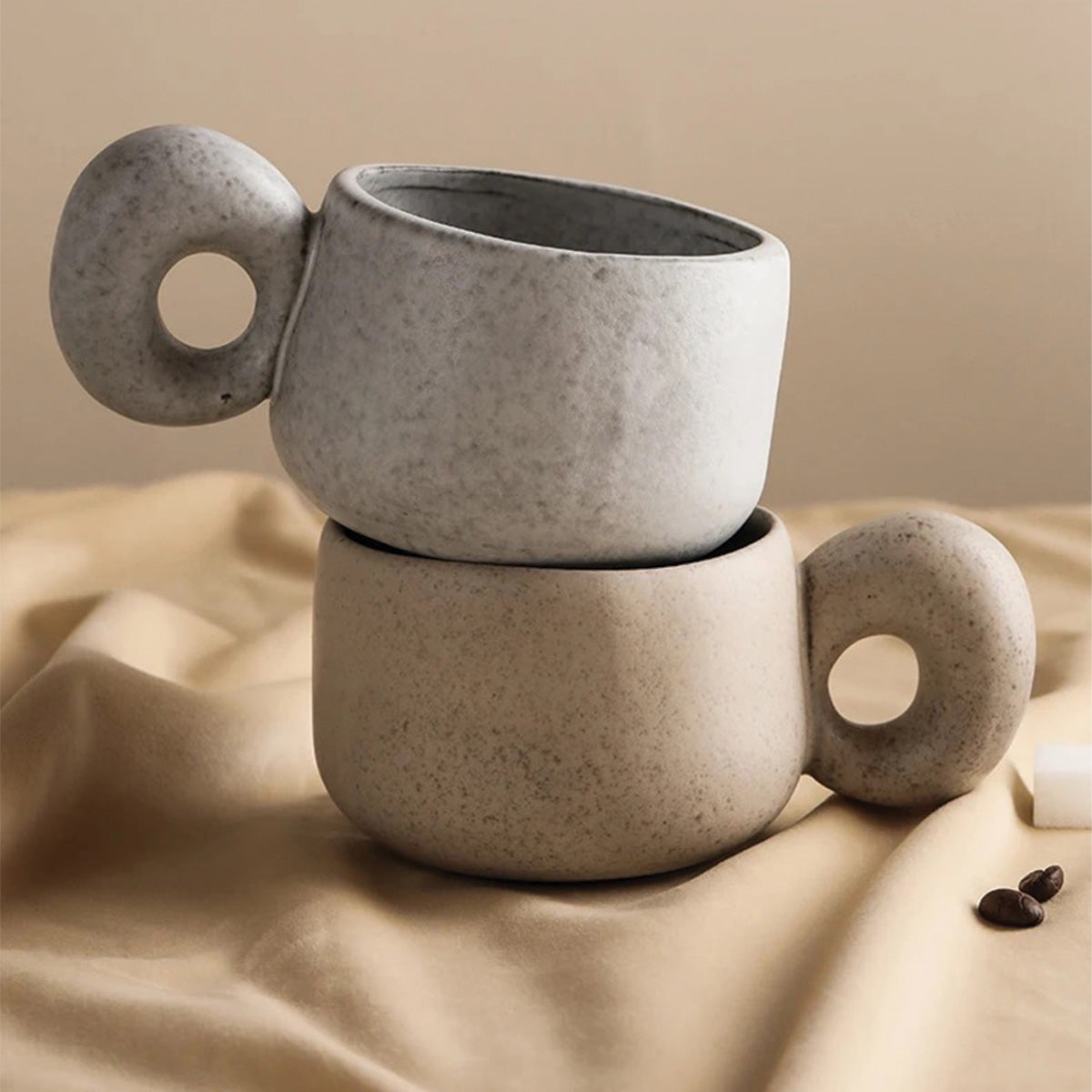 Tazas de piedra hechas a mano Louv - Vajilla cerámica única para un toque de elegancia