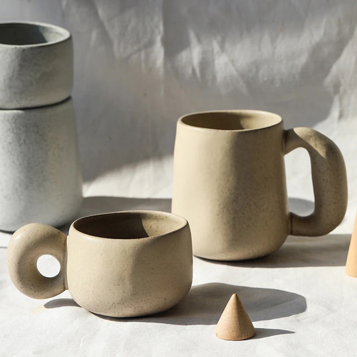 Tazas de piedra hechas a mano Louv - Vajilla cerámica única para un toque de elegancia