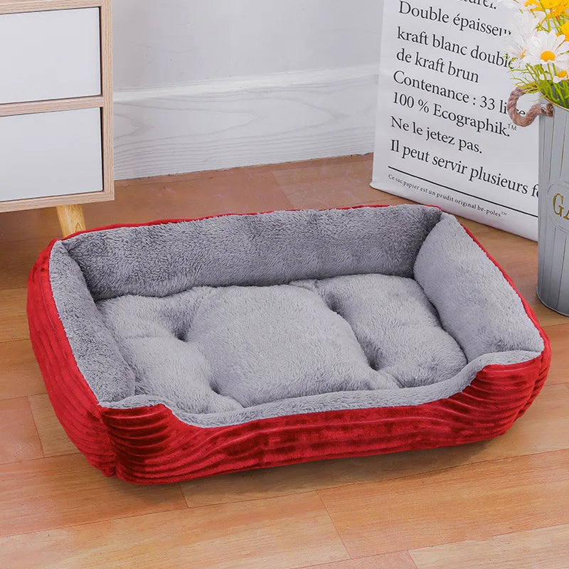 Casa de invierno cómoda para perros