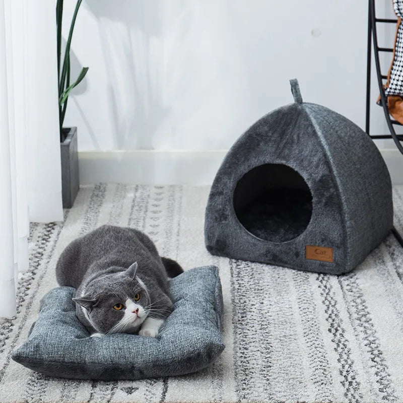 Casa cerrada de lujo para gatos para máxima calidez, comodidad y seguridad