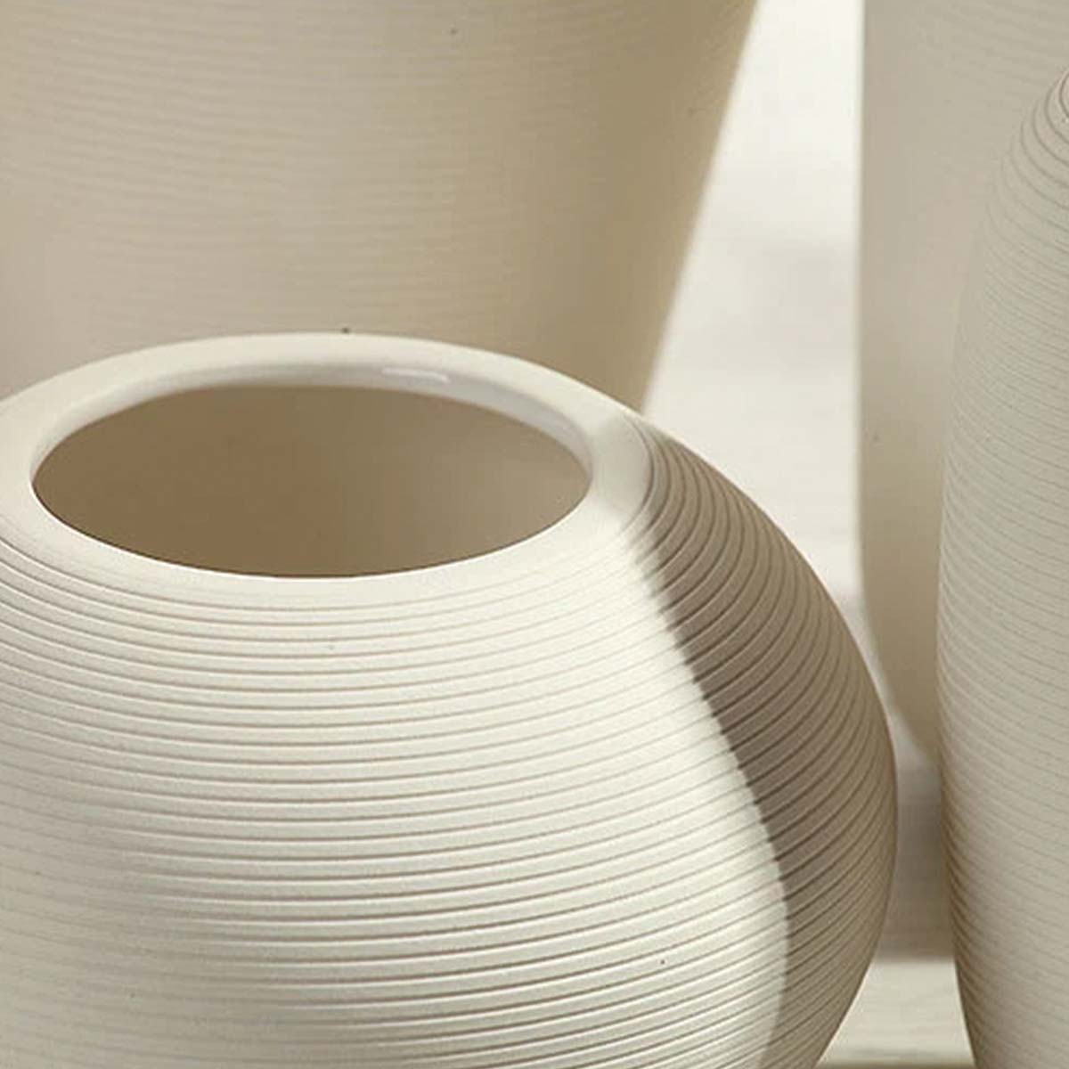 Jarrón de cerámica hecho a mano Blanche