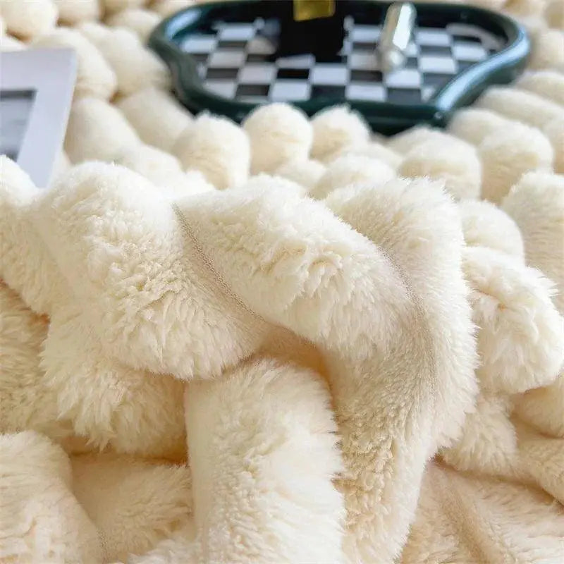 Manta de forro polar súper suave Ultimate Comfort Luxe con piel sintética de alta calidad para abrazos cálidos y ambiente acogedor